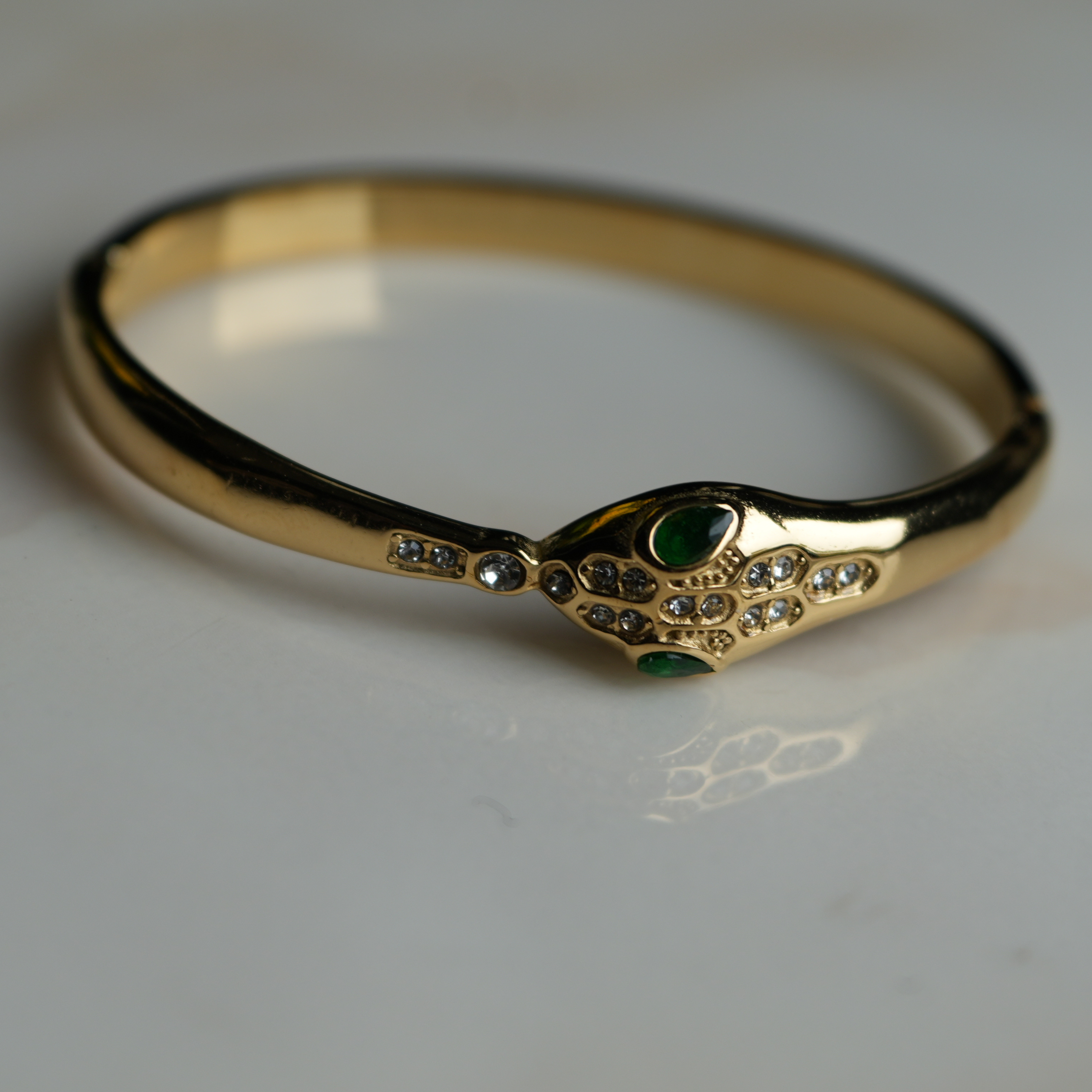 SNAKE HEAD GOLD BRACLET