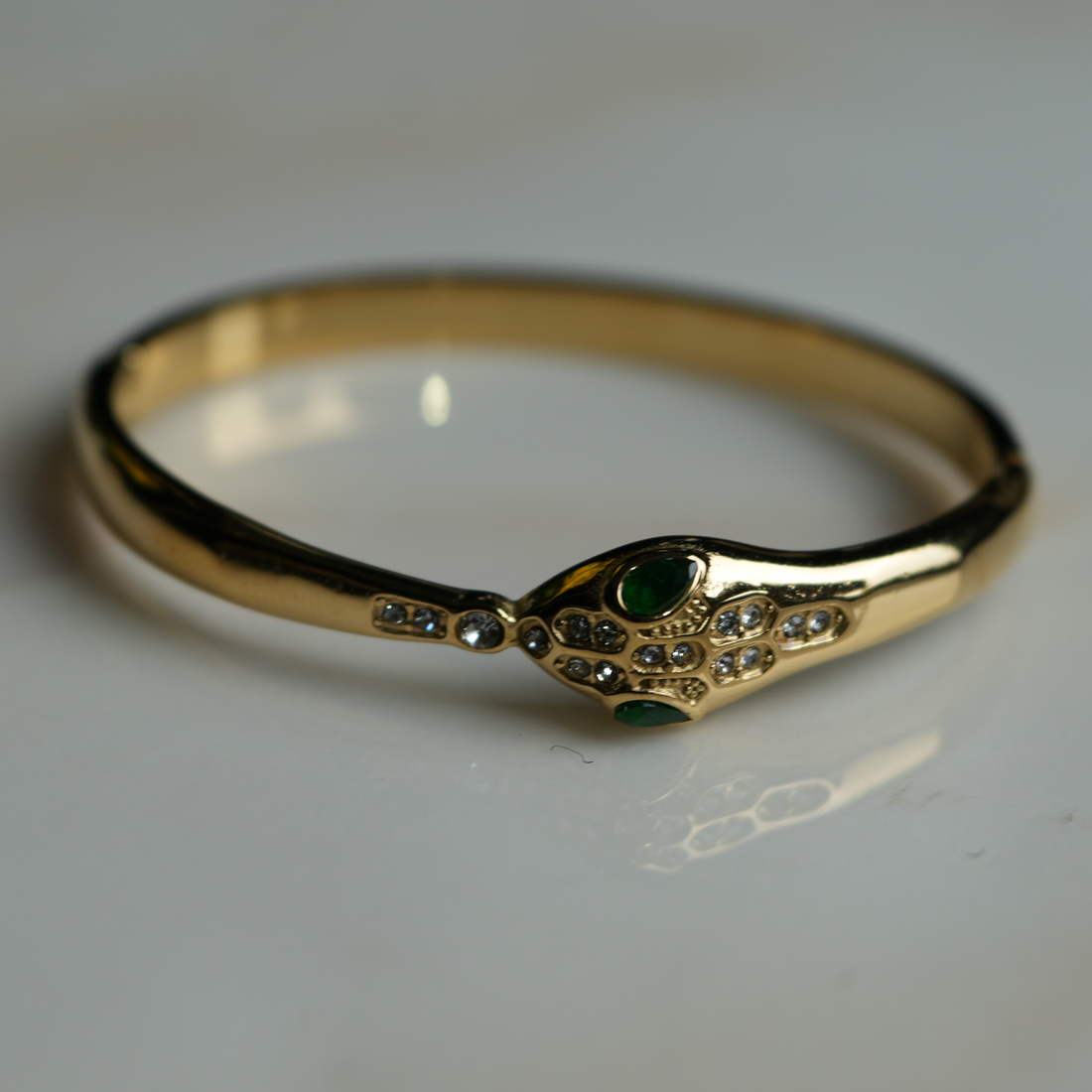 SNAKE HEAD GOLD BRACLET