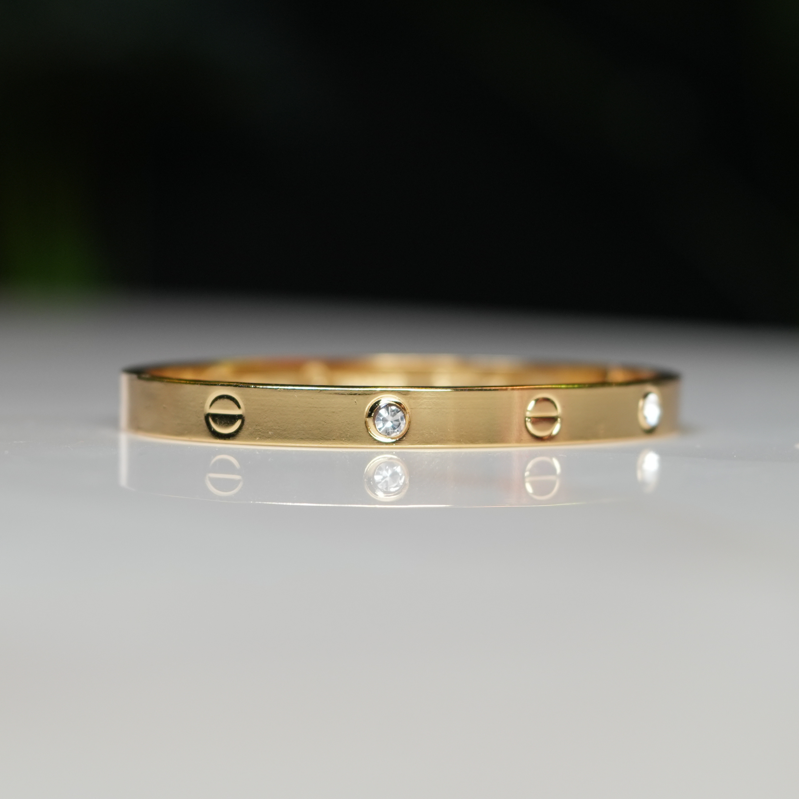 ETERNA SHINE BANGLE