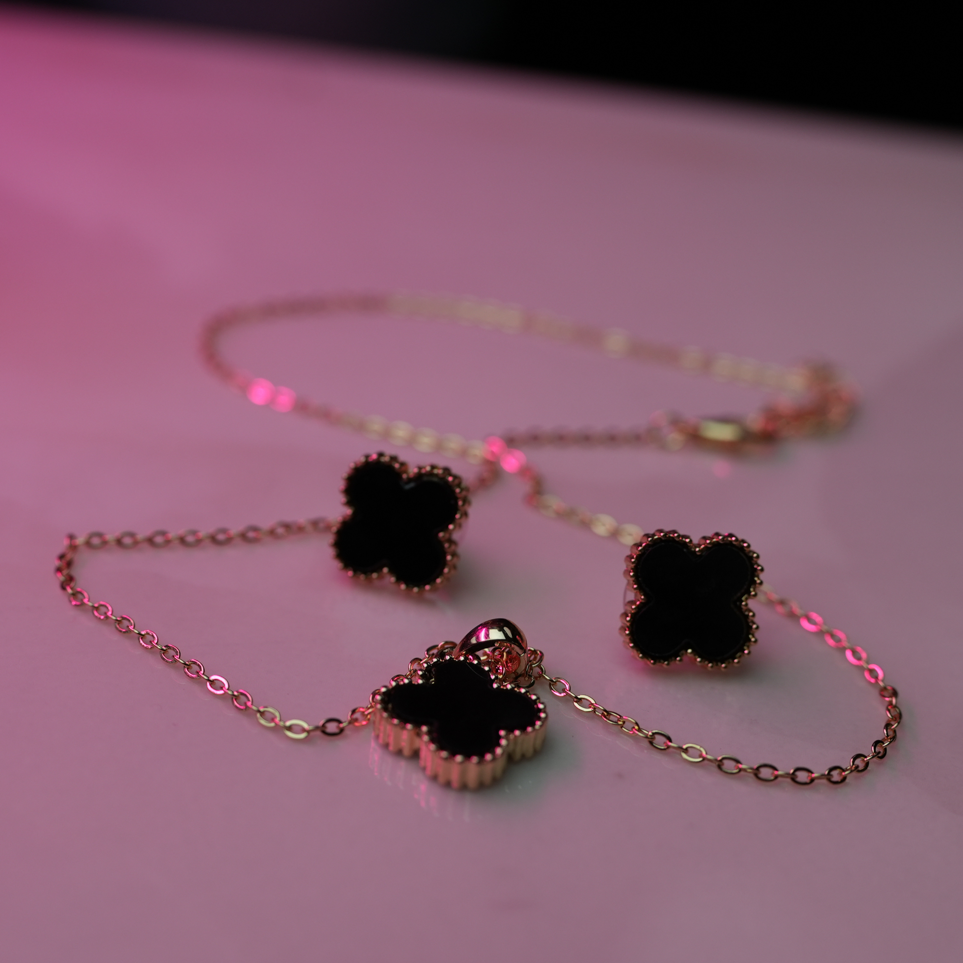 BLACK CLOVER ELEGANCE SET