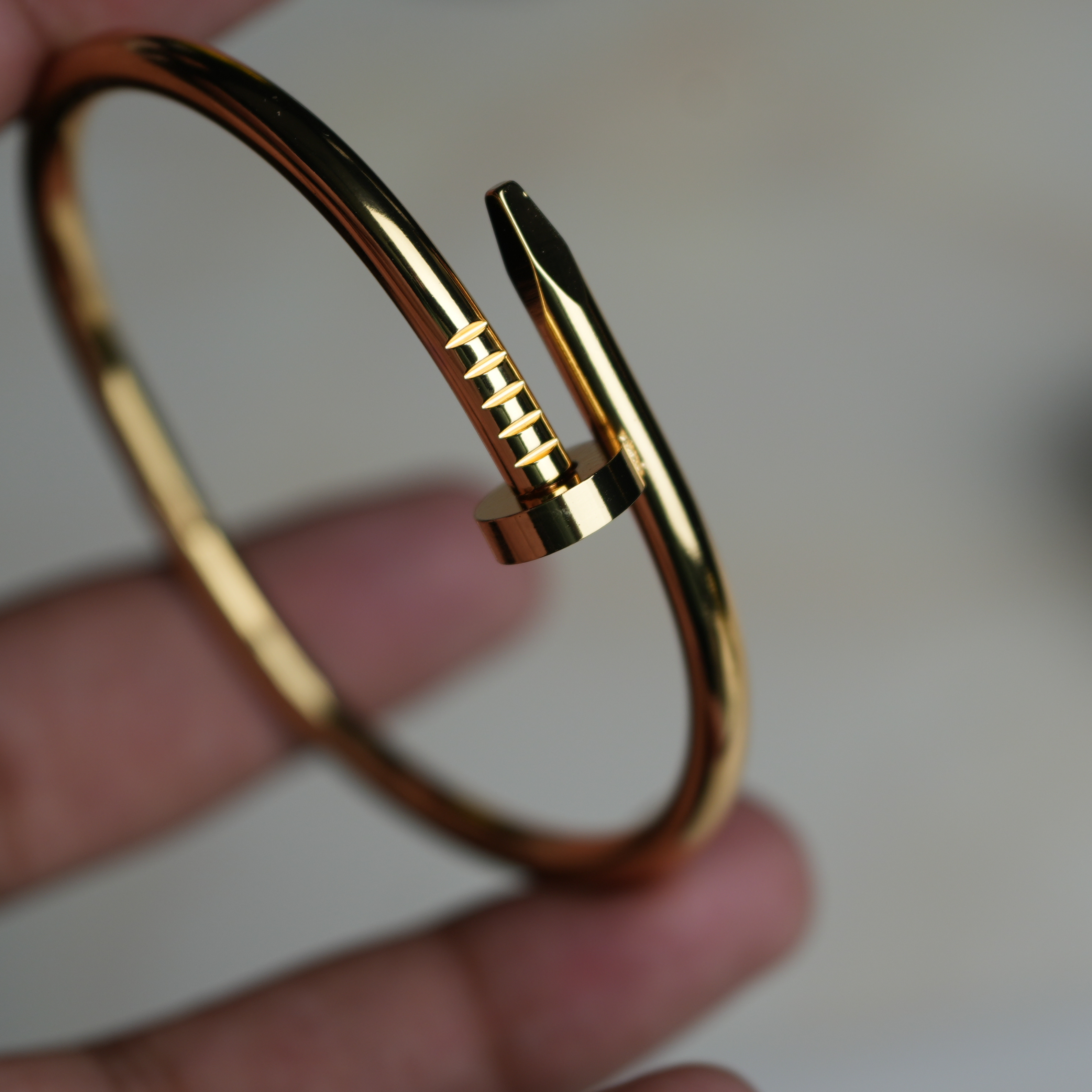 BOLT LUXE CUFF
