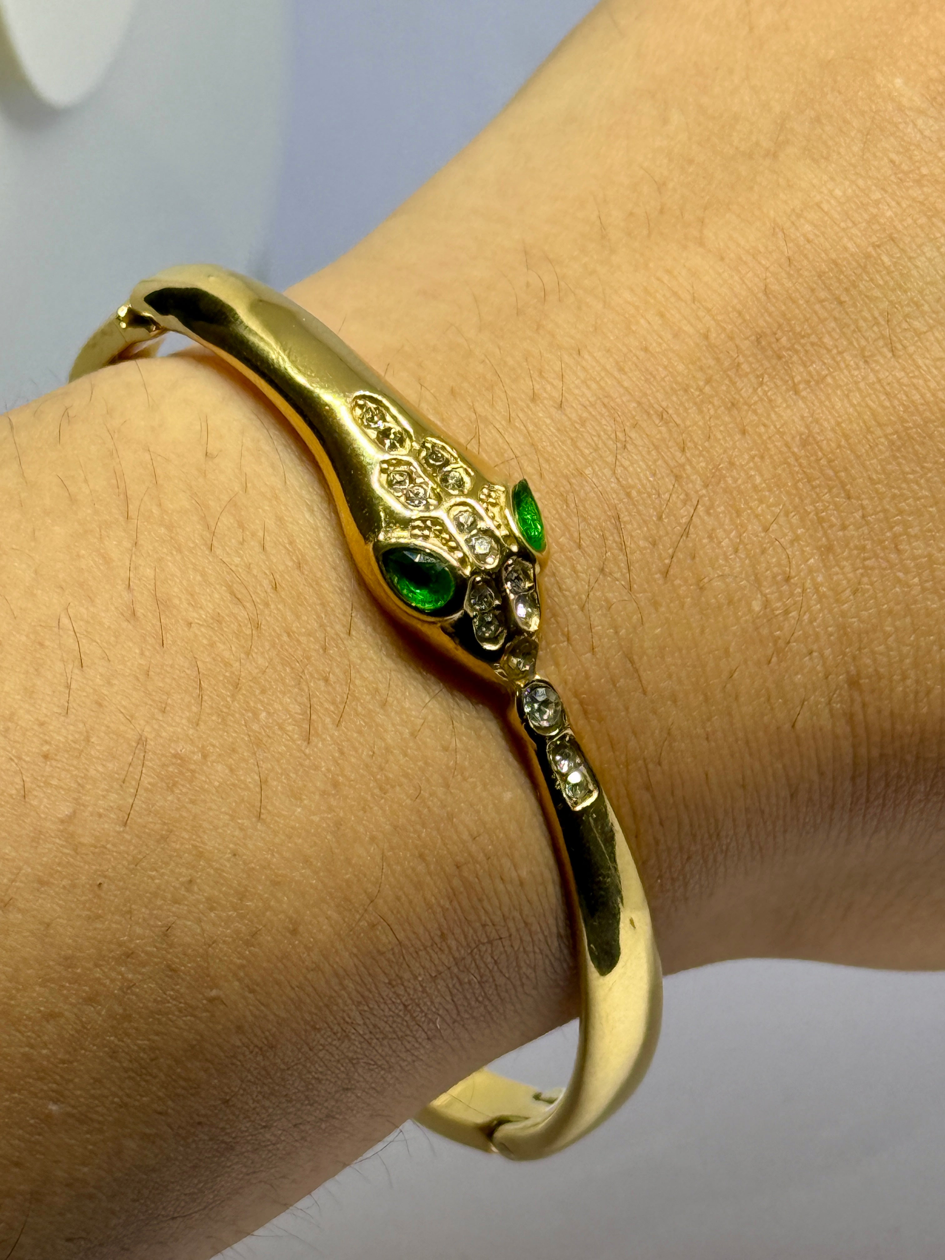 SNAKE HEAD GOLD BRACLET